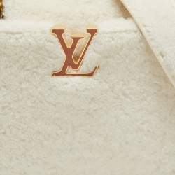 Pre Owned Louis Vuitton Blanc Shearling and Taurillon Leather Capucines BB Bag