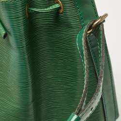 Pre Owned Louis Vuitton Green Epi Leather Petit Noe Bag