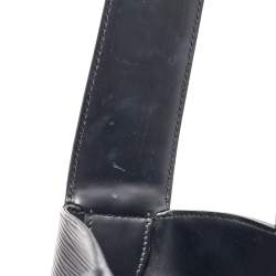 مملوكة مسبقًا Louis Vuitton Black Epi Leather Reverie Bag