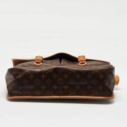 Pre Owned Louis Vuitton Monogram Canvas Sac Gibeciere GM Bag