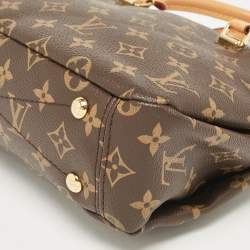مملوكة مسبقًا Louis Vuitton Fuchsia Monogram Canvas Pallas BB Bag