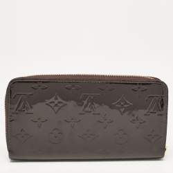 Louis Vuitton Amarante Monogram Vernis Zippy Wallet  
