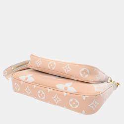Louis Vuitton Monogram Multi Pochette Accessory Plume Giant Shoulder Bag