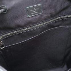 مملوكة مسبقًا حقيبة ظهر لوي فيتون كريستوفر PM إبي LV دائرة جلدية سوداء