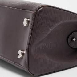 Louis Vuitton Quetsche Epi Leather Brea MM Bag