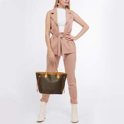 Louis Vuitton Monogram Canvas Neverfull MM Bag