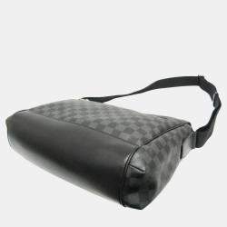 Louis Vuitton Damier Graphite Messenger MM Shoulder Bag