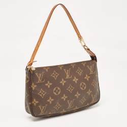 مملوكة مسبقًا Louis Vuitton Monogram Canvas Pochette Accessoires 