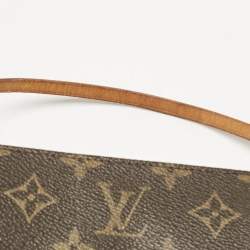Pre Owned Louis Vuitton Monogram Canvas Pochette Accessoires