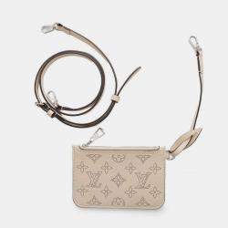  Louis Vuitton Monogram Mahina Blossom PM Bag