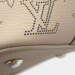 مملوكة مسبقًا Louis Vuitton Monogram Mahina Blossom Galet PM Bag