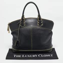 مملوكة مسبقًا Louis Vuitton Black Suhali Leather Lockit MM Bag