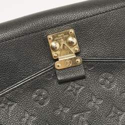 مملوكة مسبقًا Louis Vuitton Black Monogram Empreinte Leather St Germain PM Bag