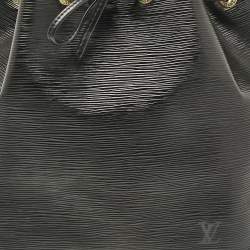 Pre Owned Louis Vuitton Black Epi Leather Petit Noe Bag