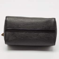 Pre Owned Louis Vuitton Black Epi Leather Speedy 25 Bag