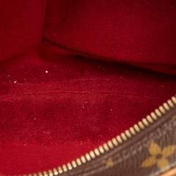 مملوكة مسبقًا Louis Vuitton Monogram Canvas Croissant MM Bag