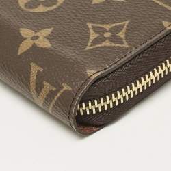 Louis Vuitton Monogram Canvas Zippy Wallet 