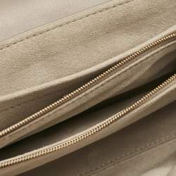 مملوكة مسبقًا Louis Vuitton Taupe Leather New Wave Chain MM Bag