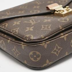 Pre Owned Louis Vuitton Monogram Canvas Pochette Metis Bag