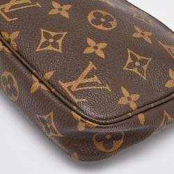 Pre Owned Louis Vuitton Monogram Canvas Pochette Accessoires Bag