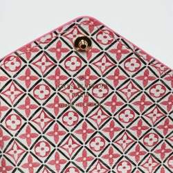 Pre Owned Louis Vuitton Rose/Beige Monogram Giant By The Pool Canvas Kirigami Pochette