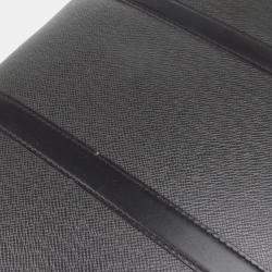 Louis Vuitton Black Taiga Elanga Un Posh Travel Bag