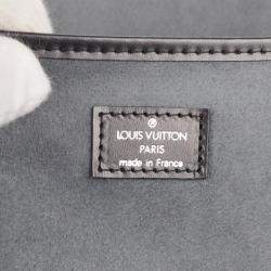 Louis Vuitton Black Taiga Elanga Un Posh Travel Bag
