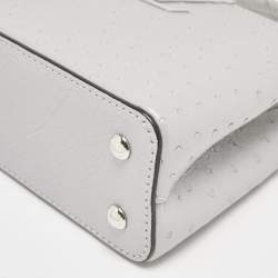 مملوكة مسبقًا Louis Vuitton Grey Ostrich Leather Capucines Mini Bag