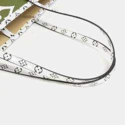 Louis Vuitton Monogram Giant Neverfull MM Tote Bag