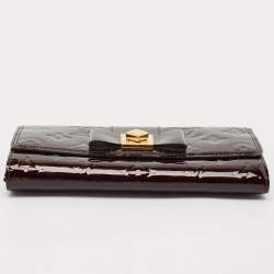 Louis Vuitton Amarante Monogram Vernis Sarah Noeud Wallet
