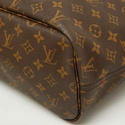 Louis Vuitton Monogram Canvas Neverfull MM Bag
