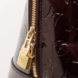 مملوكة مسبقًا Louis Vuitton Amarante Monogram Vernis Alma GM Bag