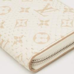 Louis Vuitton White/Gold Monogram Python Zippy Wallet