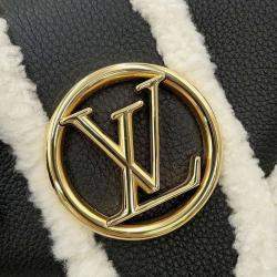 Louis Vuitton Noir Calf Leather Shearling Lv Pont Neuf Soft PM Shoulder Bag