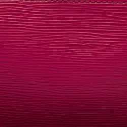 مملوكة مسبقًا Louis Vuitton Fuchsia Epi Leather Pochette Accessoires Bag