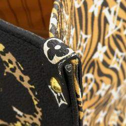 Louis Vuitton Noir Canvas Giant Monogram Jungle OnTheGo GM Tote Bag