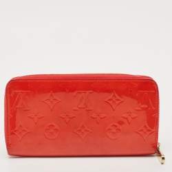 Louis Vuitton Rouge Grenadine Monogram Vernis Zippy Wallet  