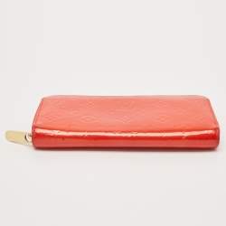 Louis Vuitton Rouge Grenadine Monogram Vernis Zippy Wallet  