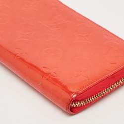 Louis Vuitton Rouge Grenadine Monogram Vernis Zippy Wallet  