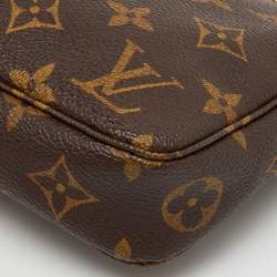 مملوكة مسبقًا Louis Vuitton Monogram Canvas Pochette Accessoires Bag