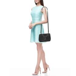 Pre Owned Louis Vuitton Black Leather Lockme II BB Bag