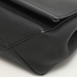 Pre Owned Louis Vuitton Black Leather Lockme II BB Bag