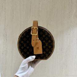 Louis Vuitton Monogram Round Coin Purse with Strap