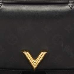 Louis Vuitton Black Monogram Leather Very Chain Bag