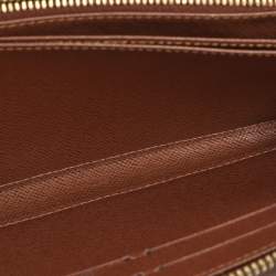 Louis Vuitton Monogram Canvas Zippy Wallet 