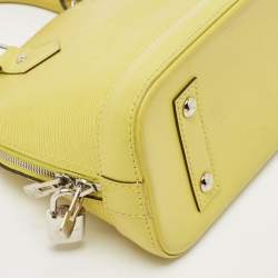 مملوكة مسبقًا Louis Vuitton Pistache Epi Leather Alma BB Bag
