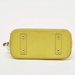 مملوكة مسبقًا Louis Vuitton Pistache Epi Leather Alma BB Bag