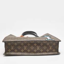 Louis Vuitton Moogram Canvas Cartoon LV Friends Sac Plat Bag