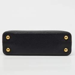 Pre Owned Louis Vuitton Black Leather Capucines BB Bag