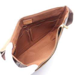 Pre Owned Louis Vuitton Monogram Messenger Beaubourg MM Shoulder Bag